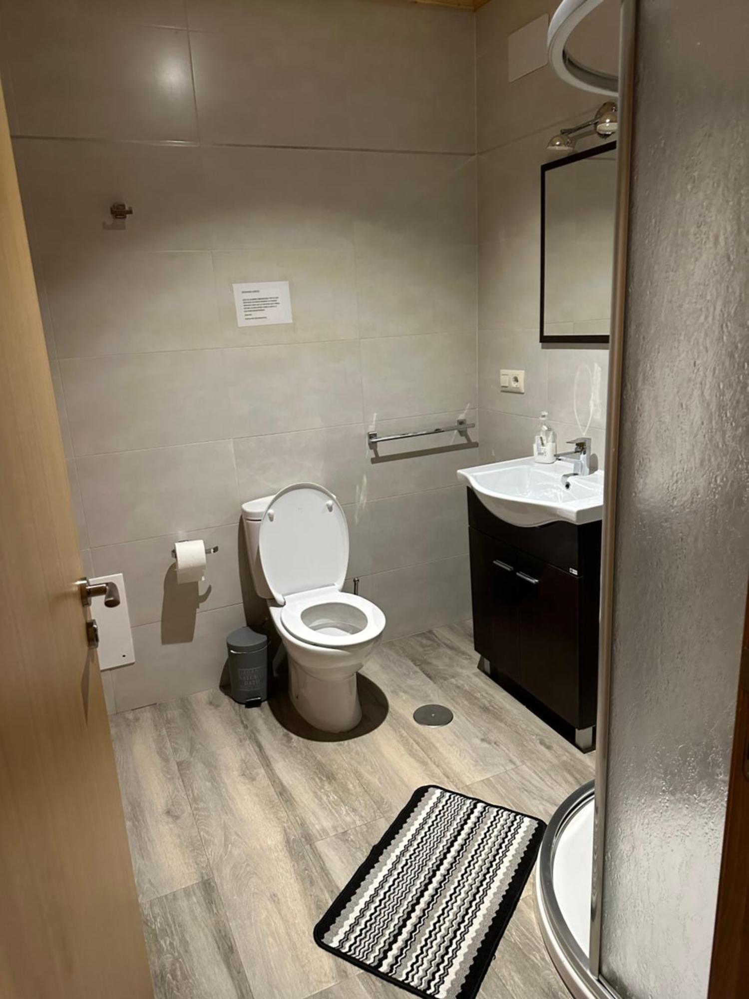 El Camino Apartment Laza Екстериор снимка